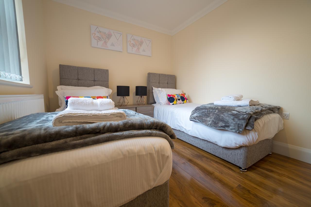 London Heathrow Serviced Apartments Άσφορντ Εξωτερικό φωτογραφία