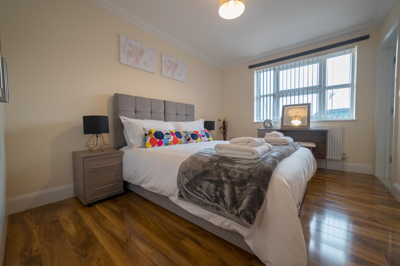 London Heathrow Serviced Apartments Άσφορντ Εξωτερικό φωτογραφία