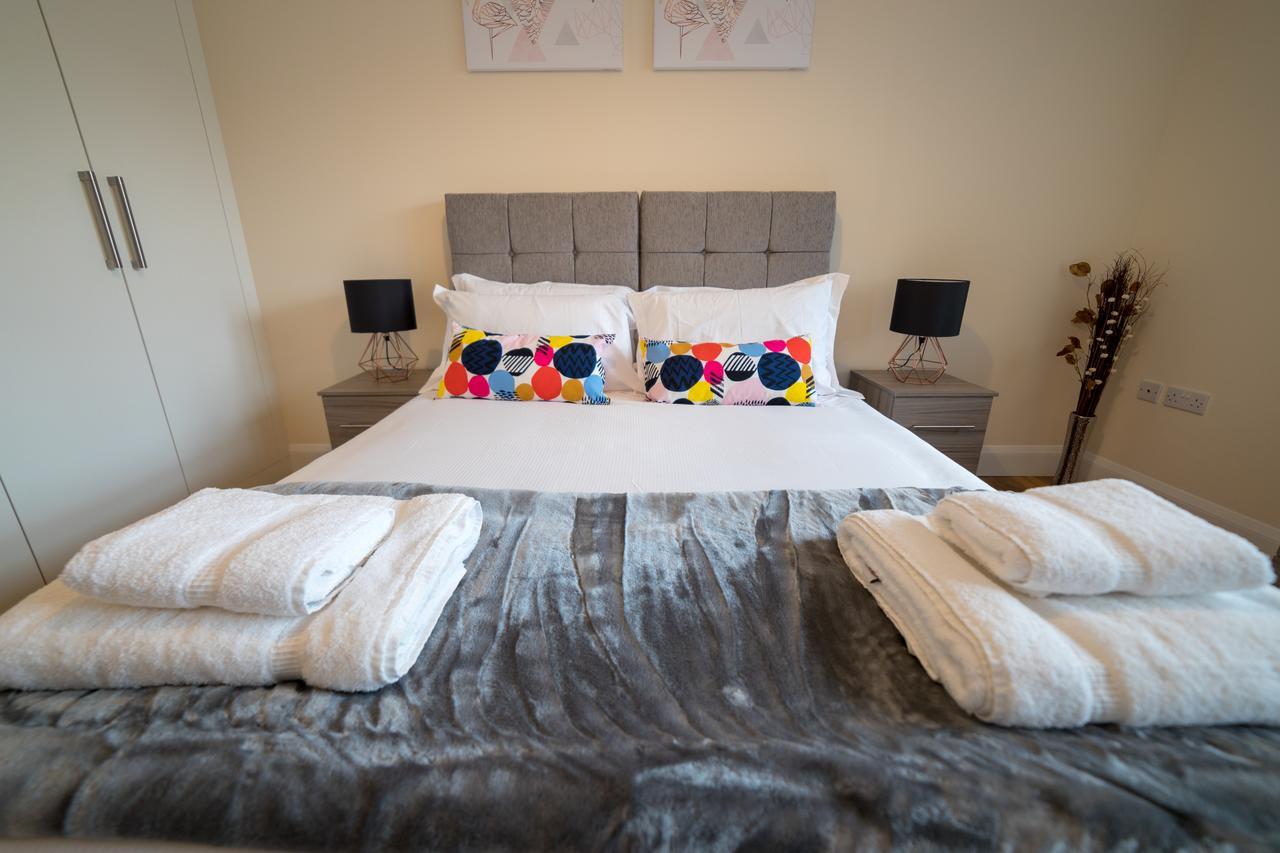 London Heathrow Serviced Apartments Άσφορντ Εξωτερικό φωτογραφία