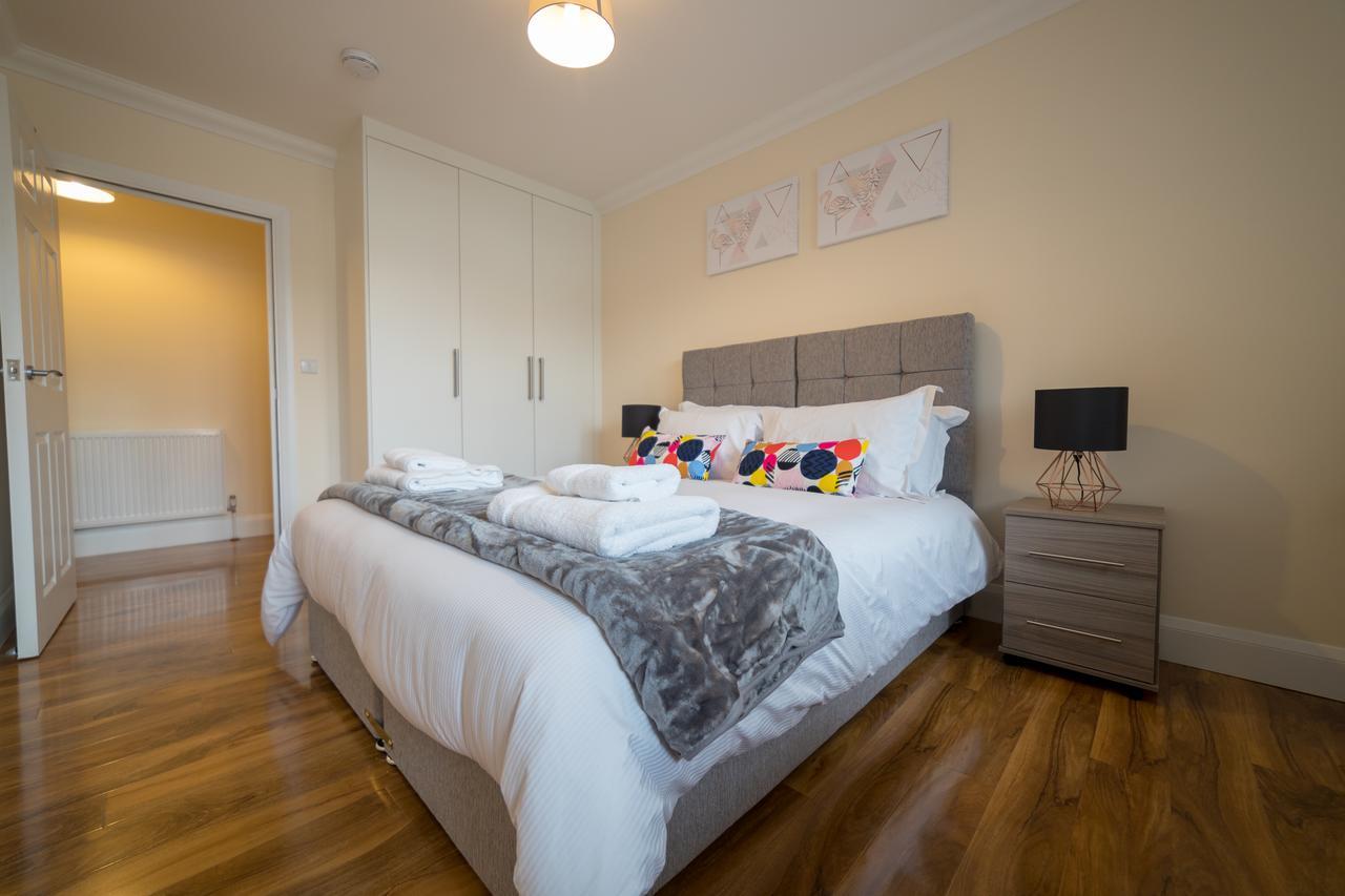 London Heathrow Serviced Apartments Άσφορντ Εξωτερικό φωτογραφία