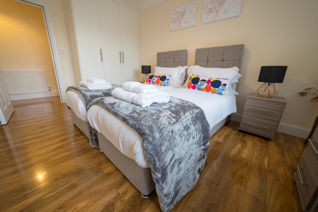 London Heathrow Serviced Apartments Άσφορντ Εξωτερικό φωτογραφία